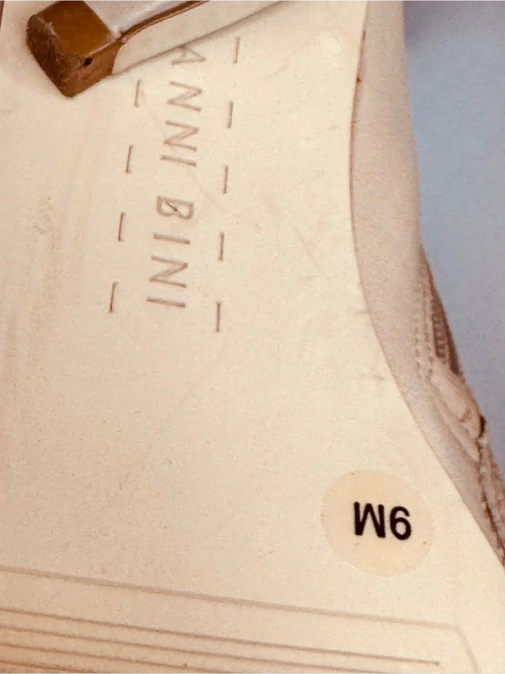 Gianni Bini Nude Leather Peep Toe Bootie Stiletto Heel Zips size 9 M